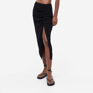 H&M black skirt